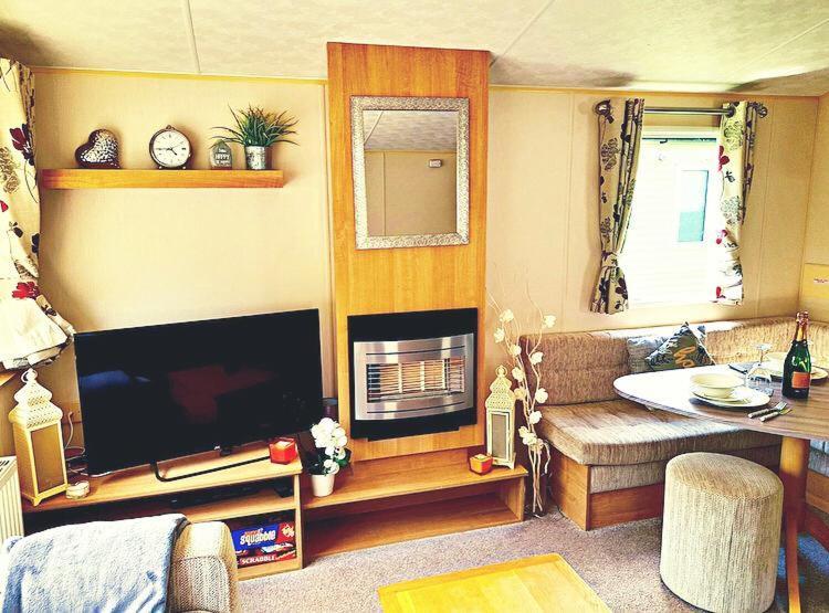 Hotel Laurel Close Tattershall Esterno foto